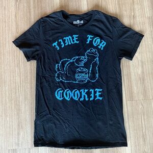 Sesame Street Cookie Monster “Time for the Good” Graphic Tee - Size M